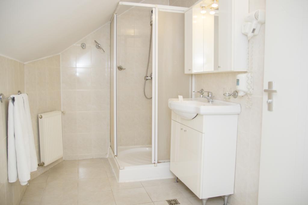 Villa Grande Iasi Zimmer foto