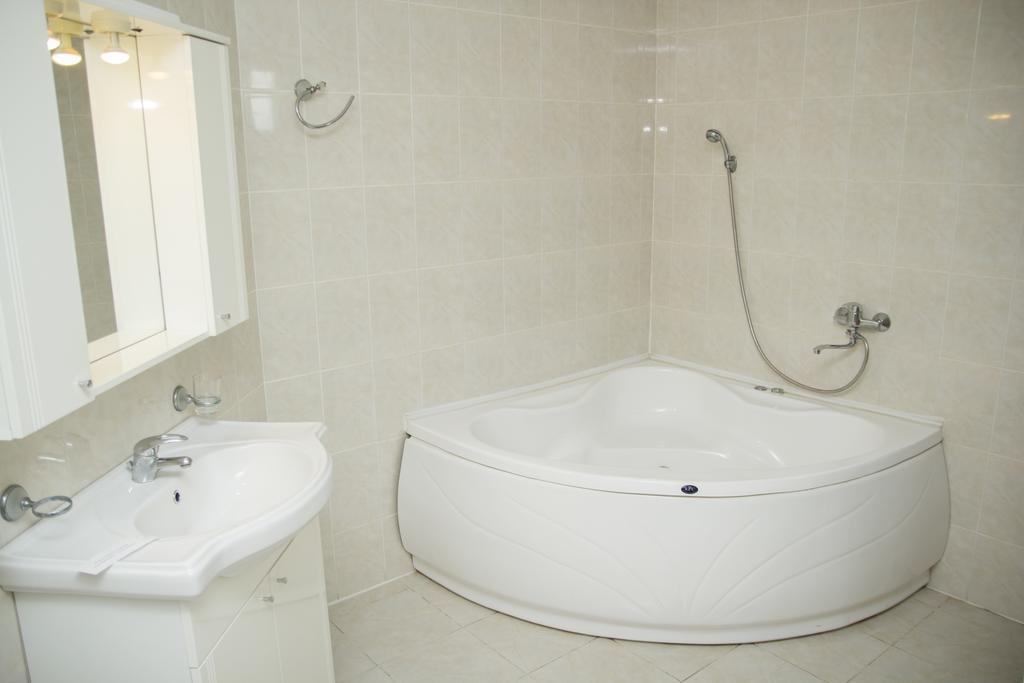 Villa Grande Iasi Zimmer foto